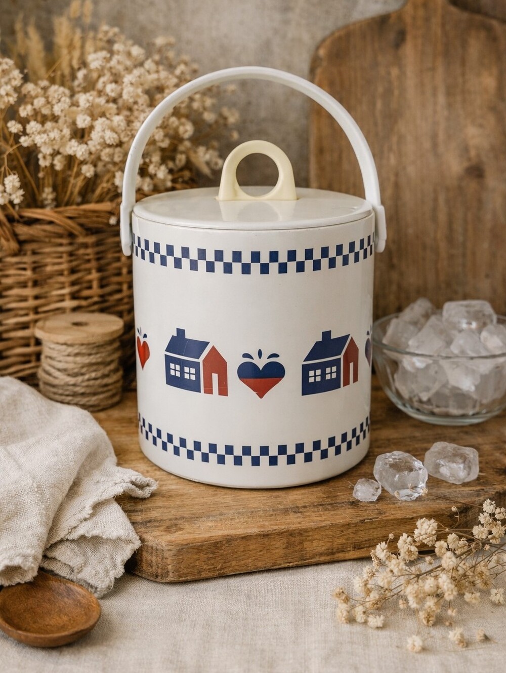 White Decorative Ice Bucket with House & Heart Motif Country Vintage Cottagecore